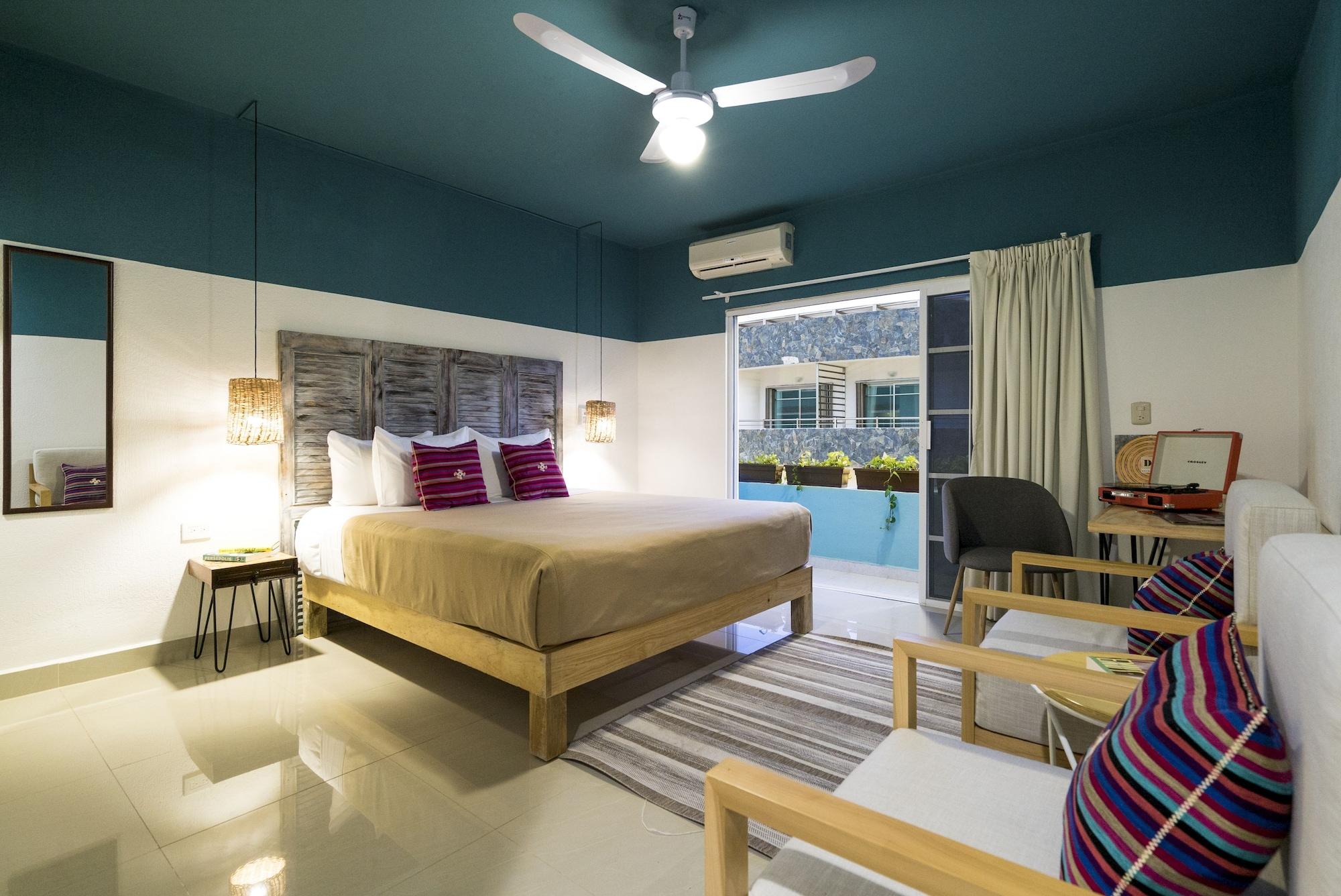 Selina Playa Del Carmen Hotel ภายนอก รูปภาพ