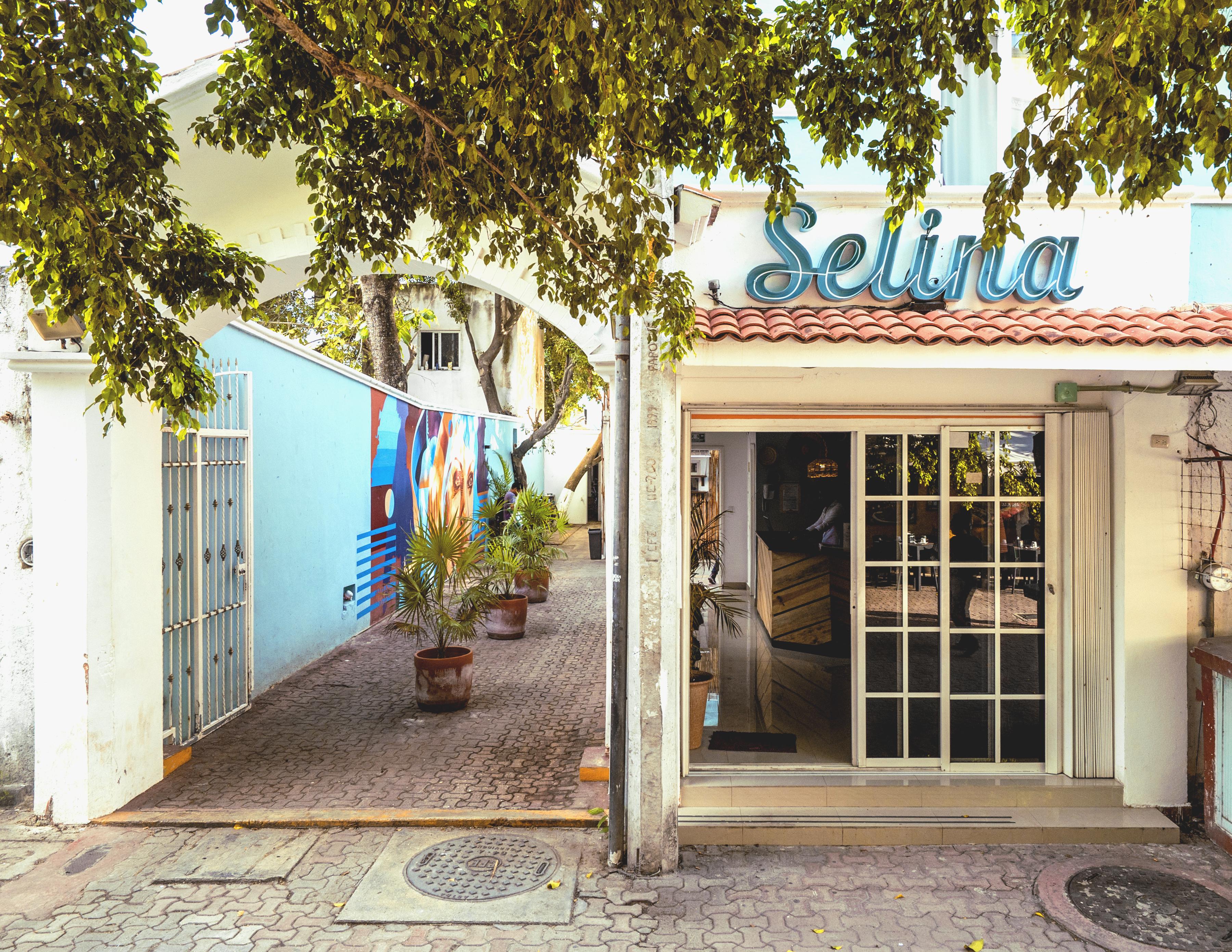 Selina Playa Del Carmen Hotel ภายนอก รูปภาพ