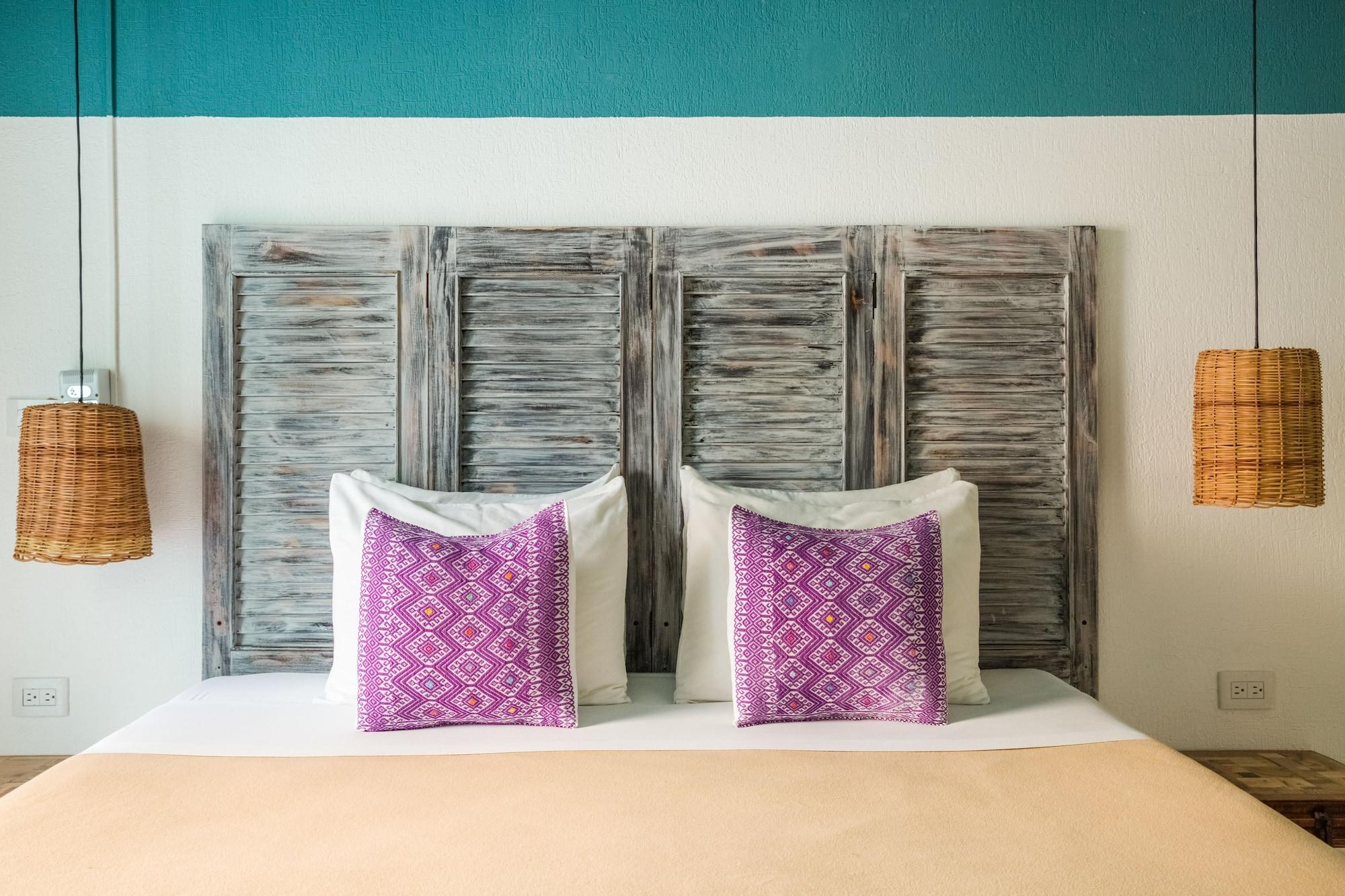 Selina Playa Del Carmen Hotel ภายนอก รูปภาพ